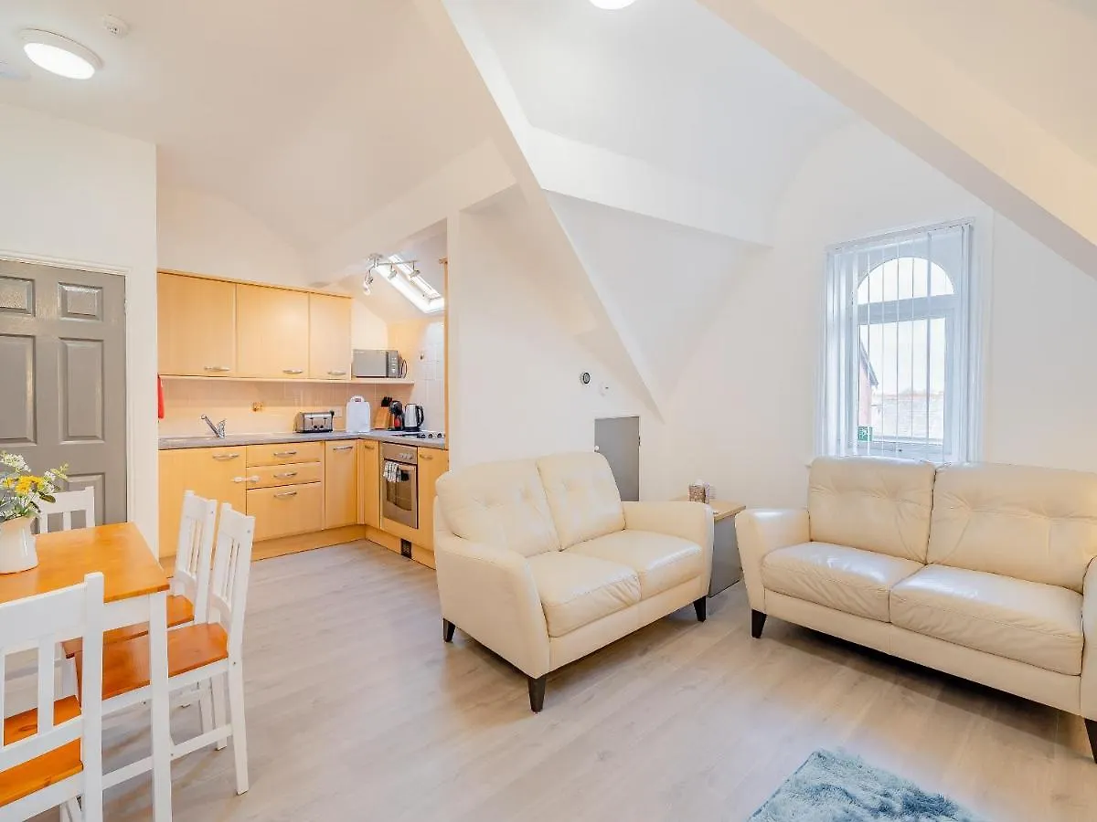 Three - Uk43701 Villa Lytham St Annes